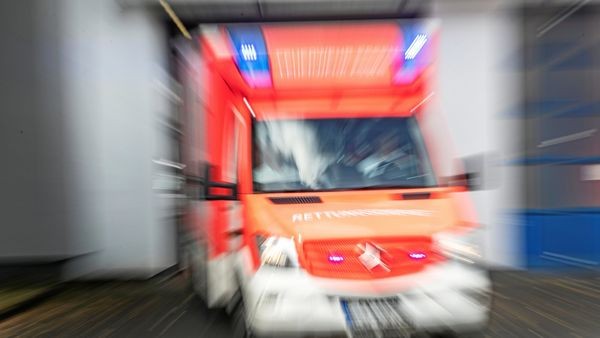 Velbert: Neunjähriger Junge bei Unfall schwer verletzt