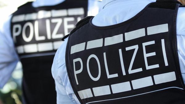 Exhibitionist an Velberter Geldautomat: Schock für 60-Jährige