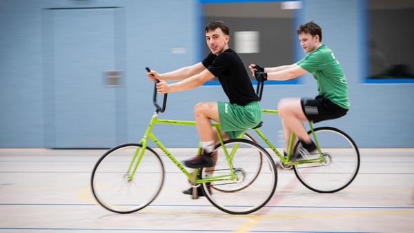 „Kein Sport für Waschlappen“: Diese Velberter machen eine verrückte Sportart