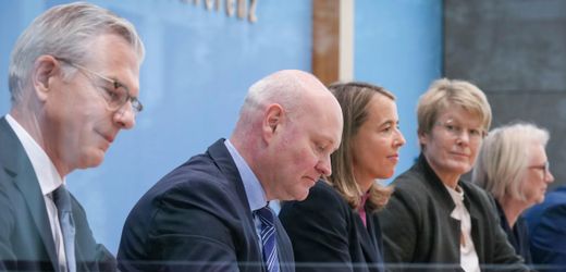 Konjunktur-Prognose der Wirtschaftsweisen: 2025 Stagnation erwartet