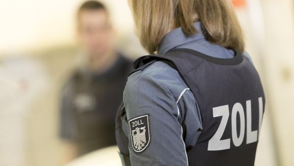 130 Bewohner bei Großeinsatz in Heiligenhaus kontrolliert