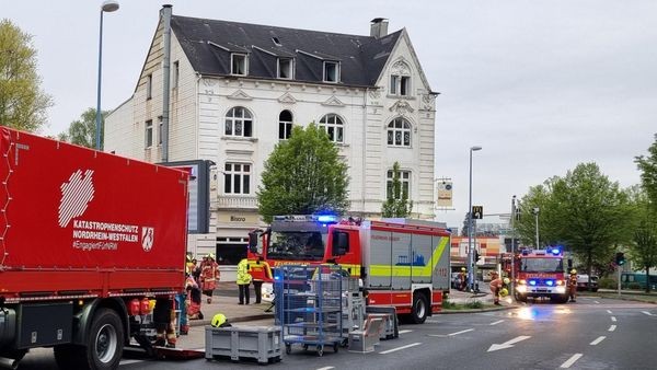 Brand in leerstehendem Haus in Velbert gelöscht