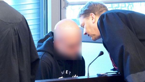 Illegale Zigarettenfabrik in Velbert: „War Mädchen für alles“