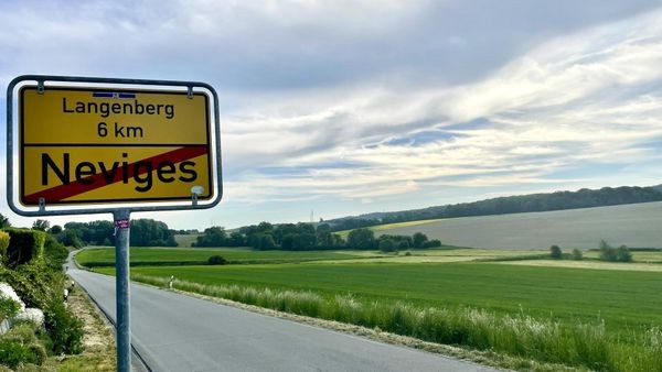 Landwirt möchte Baurecht für mehrere große Felder in Velbert