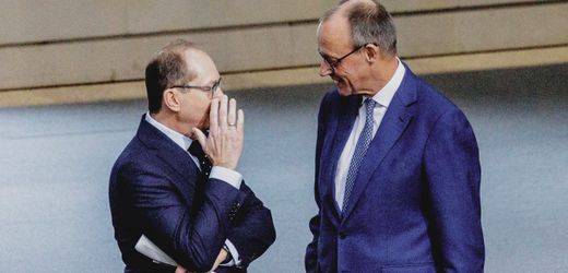 Migration: Alexander Dobrindt und seine umstrittene Grenzpolitik