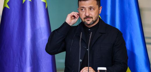 Ukraine-Krieg: Wolodymyr Selenskyj sagt Karlspreis-Teilnahme ab