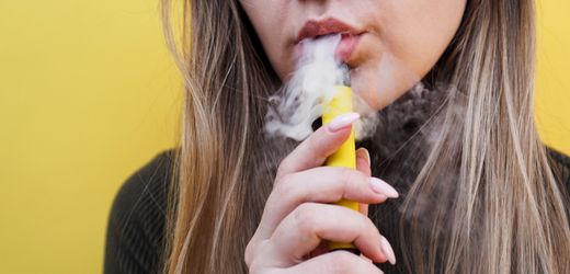 Vaping: Großbritannien verbannt Einweg-E-Zigaretten