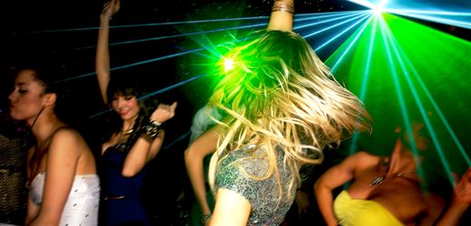 »Riot Girl« von Susanne Kaiser: Und wenn die Frauen einfach zurückschlagen?