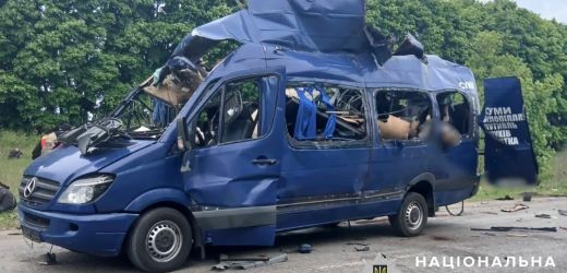 Ukraine-Krieg: Russland beschießt offenbar Bus nahe Sumy – mindestens neun Tote