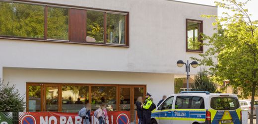 Berlin: Messerangriff in Grundschule in Spandau – Polizei sucht mit Fotos nach 13-Jährigem
