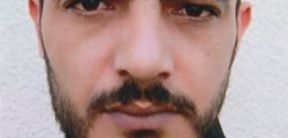 Bielefeld: Neben dem Rucksack lagen zwei Küchenmesser – Polizei fahndet mit Foto nach Angreifer