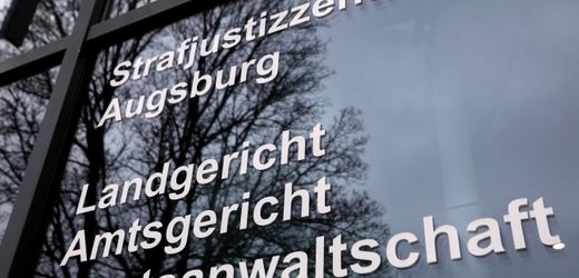 Augsburg: Mann soll Priester mit Nacktfotos von Homosexuellen-Plattform erpresst haben
