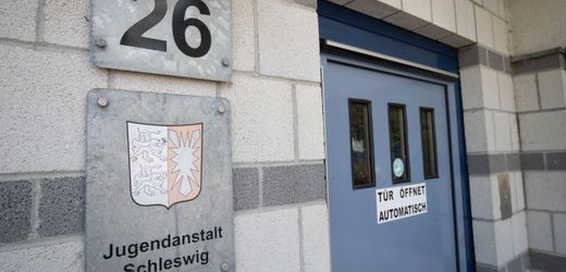 Jugendanstalt Schleswig: Mitarbeiterinnen für Beziehung zu Häftling bestraft