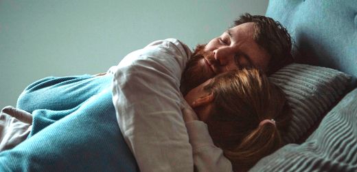 Kuschel-Therapie, Kuschel-Partys: Wie ich das Kuscheln lernte