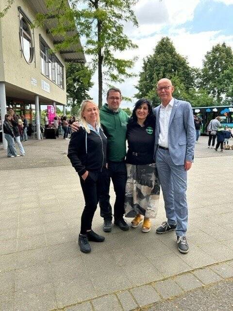 Fest an der Gesamtschule: Jüchen zeigt, wie bunt es sein kann