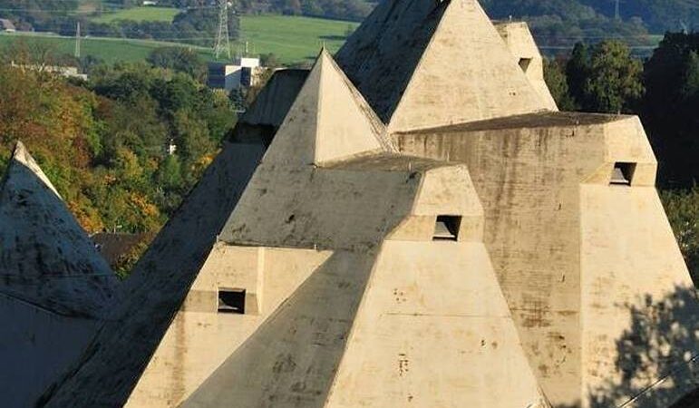 Überblick: So wird in Neviges und auf Tönisheide das Osterfest begangen