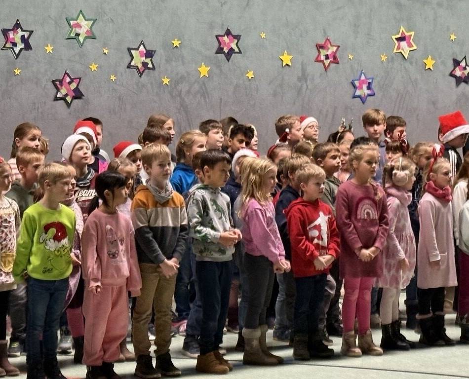 Für Singstunden in der Schule: Hubertus Grundschule Kevelaer sucht neue Chorleitung