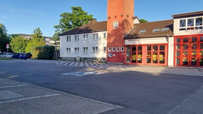 Ärger in Ratinger Stadtteil: Geländer weg: Gefahr für Höseler Schüler
