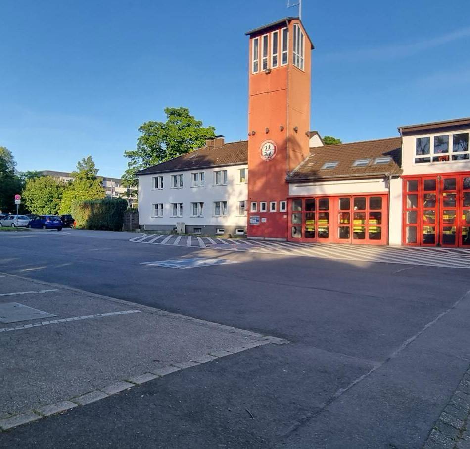 Ärger in Ratinger Stadtteil: Geländer weg: Gefahr für Höseler Schüler