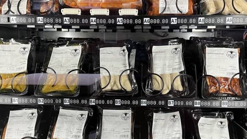 Sieben Adressen im Überblick: Wo es im Kreis Wesel Grillfleisch aus dem Automaten gibt