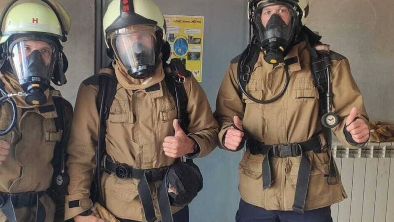 Deutsch-französische Freundschaft: Grevenbroicher Feuerwehr trainiert in Frankreich für den Ernstfall