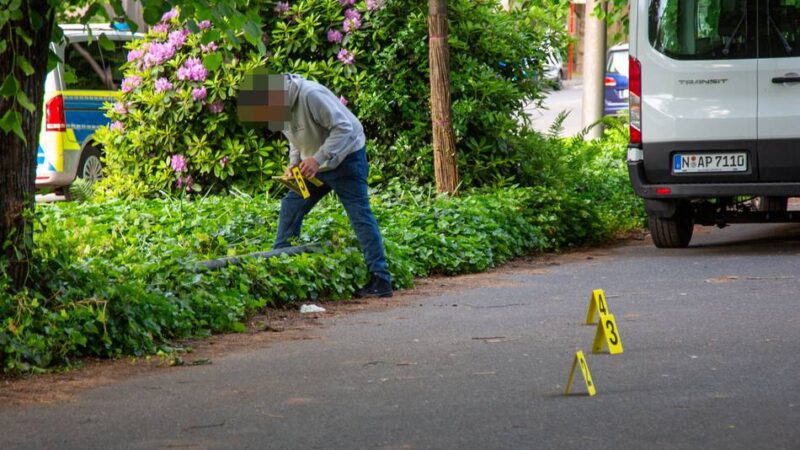 Erneutes Messerdelikt in Krefeld: Mann nach Angriff vor Amtsgericht in Untersuchungshaft