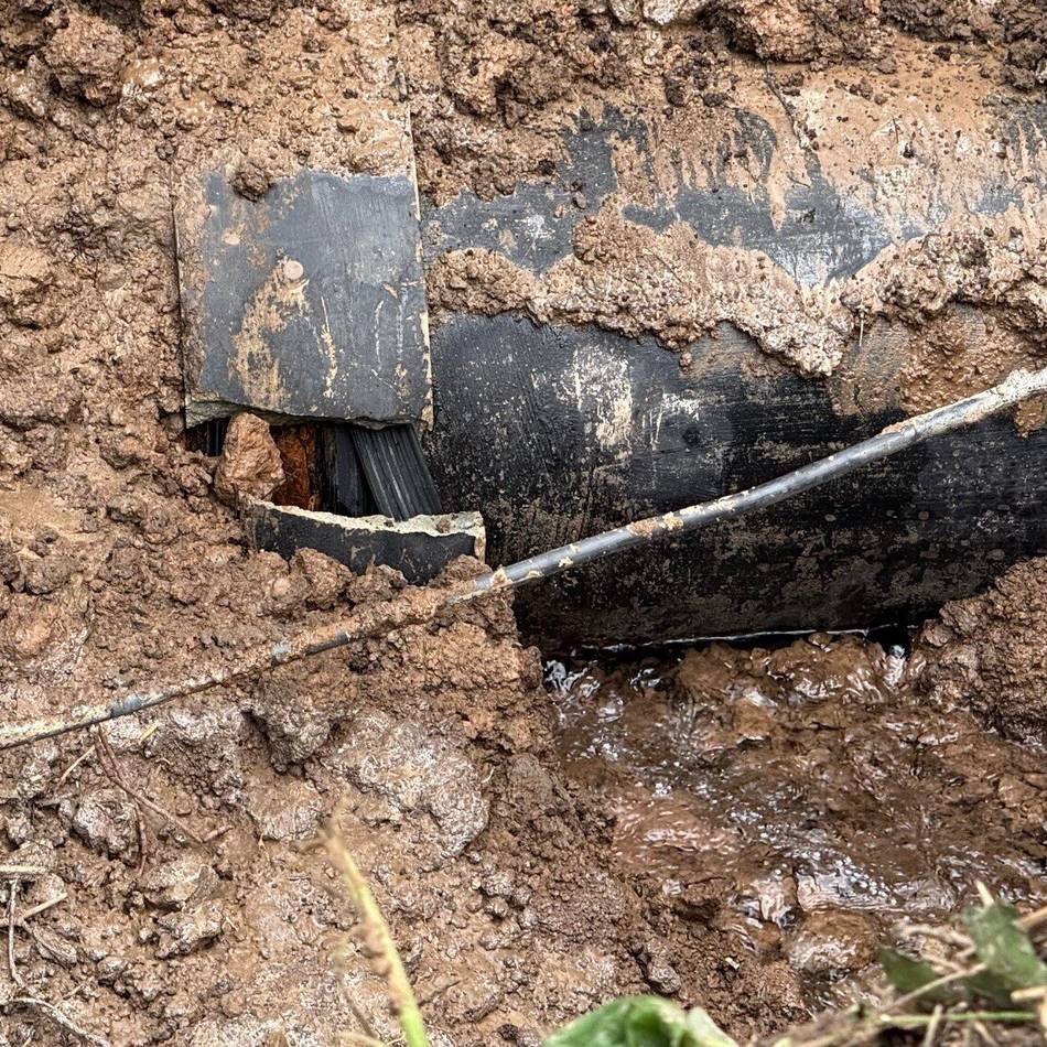 60 Jahre alte Pipeline in Grevenbroich: Materialermüdung war Ursache für Havarie von Trinkwasserleitung