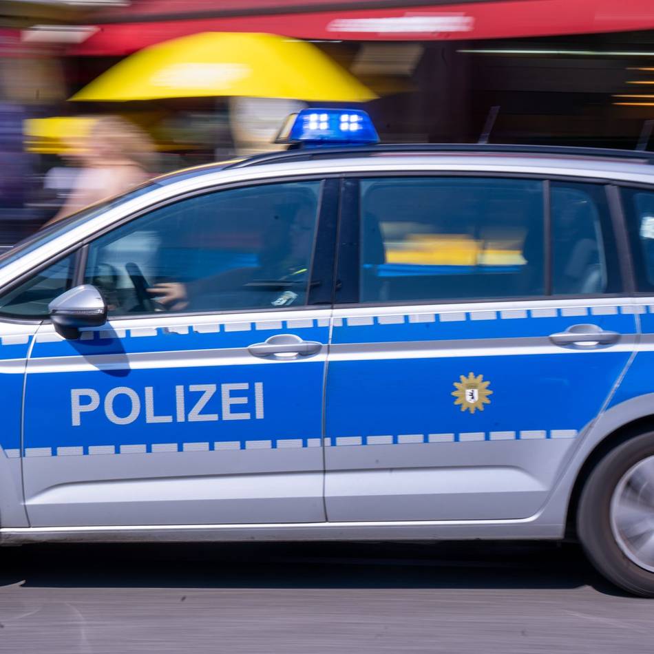 Drei Verletzte: Gruppenschlägerei auf Kamp-Lintforter Kirmes