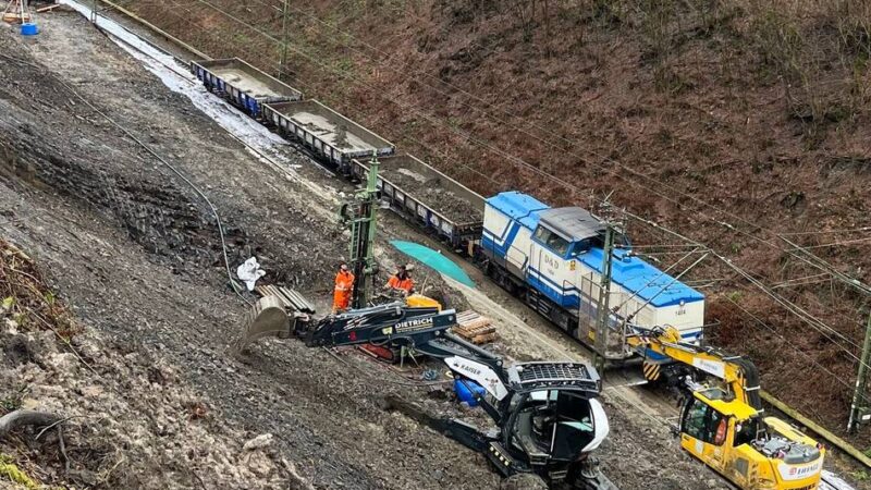 Zwischen Düsseldorf und Essen: Bahn hat Arbeiten an Pendlerstrecke S6 begonnen