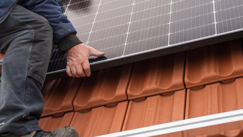 Verbraucherzentrale in Moers: Irrtümer beim Einsatz von Photovoltaik-Anlagen