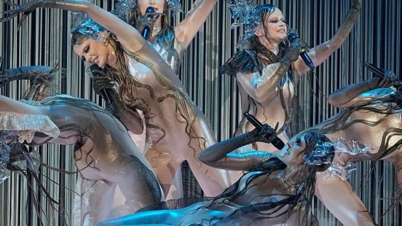 Festival in Krefeld: ESC-Finalteilnehmer Tautumeitas spielt beim Folklorefest