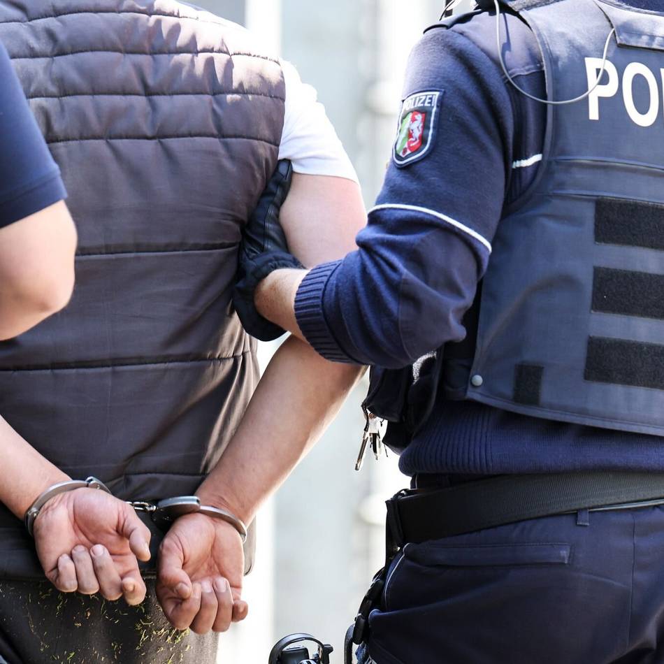 Nach Straftaten auch in Leverkusen: Polizei verhaftet vier mutmaßliche Serieneinbrecher