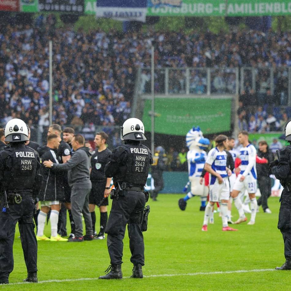 Medizinischer Notfall im Niederrheinpokal: MSV-Fan verstorben – Duisburgs Coach Hirsch kritisiert RWE-Fans nach Finale