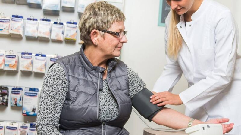 Apotheken im Oberbergischen Kreis: Viele ahnen nichts von ihrem Bluthochdruck
