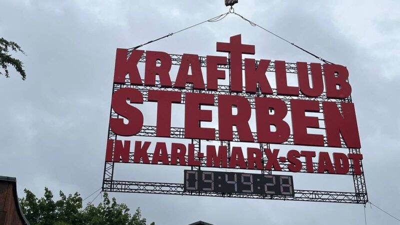Konzert im PSD Bank Dome: Kraftklub kommen 2026 nach Düsseldorf