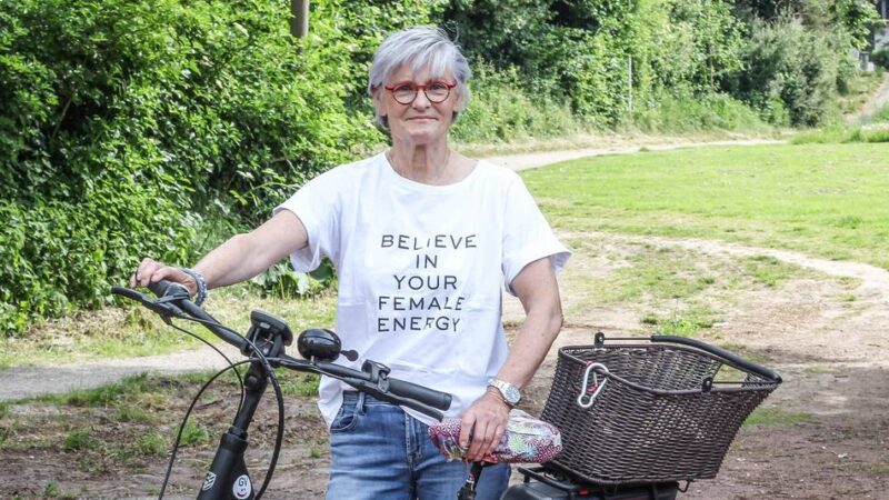 Zu steiler Weg und Bolzplatz: Ärger über Stillstand an der Waldwiese in Grevenbroich