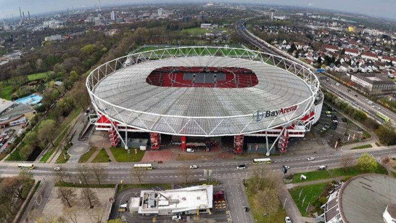 U 19-Finale in der BayArena: Sperrung blockiert Stadionzufahrt