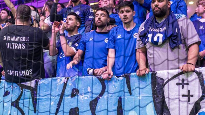 Letzter Spieltag: Icon League mit Stars in Düsseldorf – „Fußball pur in dieser Atmosphäre, großartig“
