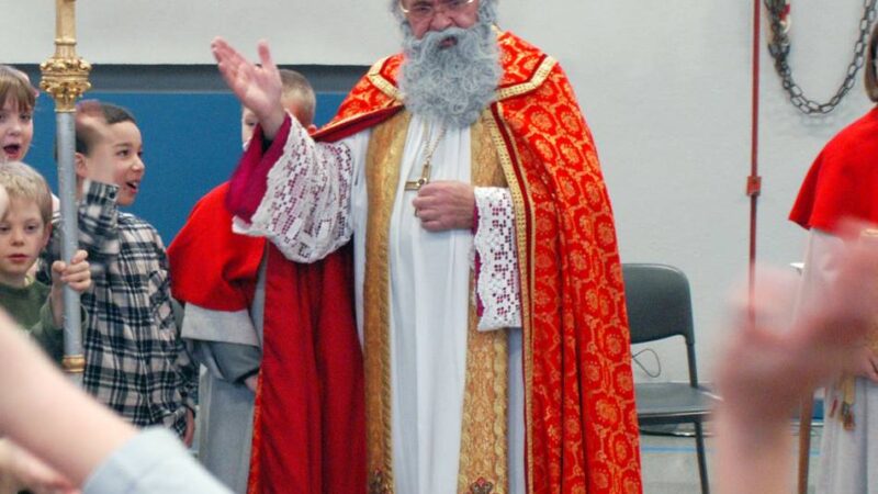 Nachruf auf Mönchengladbacher: Trauer um Hubert Schüler, den „echten Nikolaus“