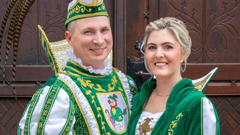 Karnevalsfreunde Grefrath: Mega-Party krönt die Jubiläumssession