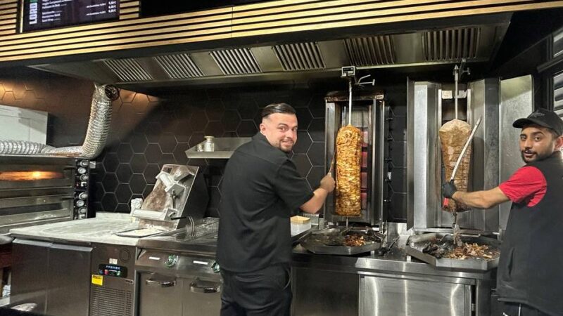Gastronom über Preisentwicklung: „Auch in Dormagen wird der Döner bald neun Euro kosten“