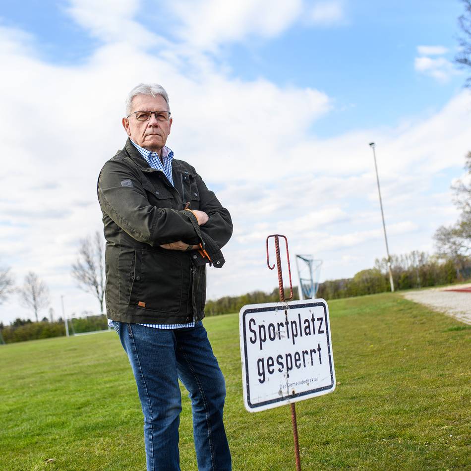 Parteien in Jüchen: Brauchen CDU und SPD einen Schiedsrichter für ihre Sportpolitik?