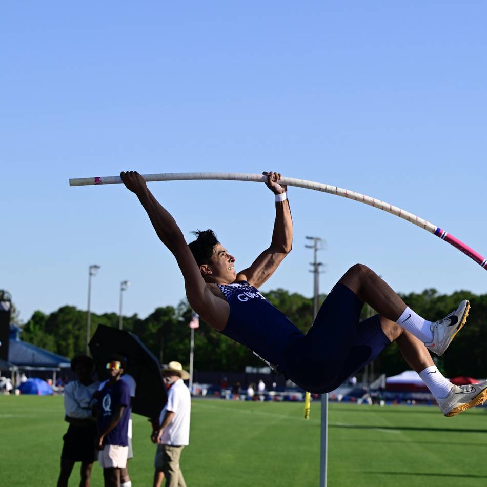 Rekord in den USA: Alexander Männel ist der beste Stabhochspringer Paraguays