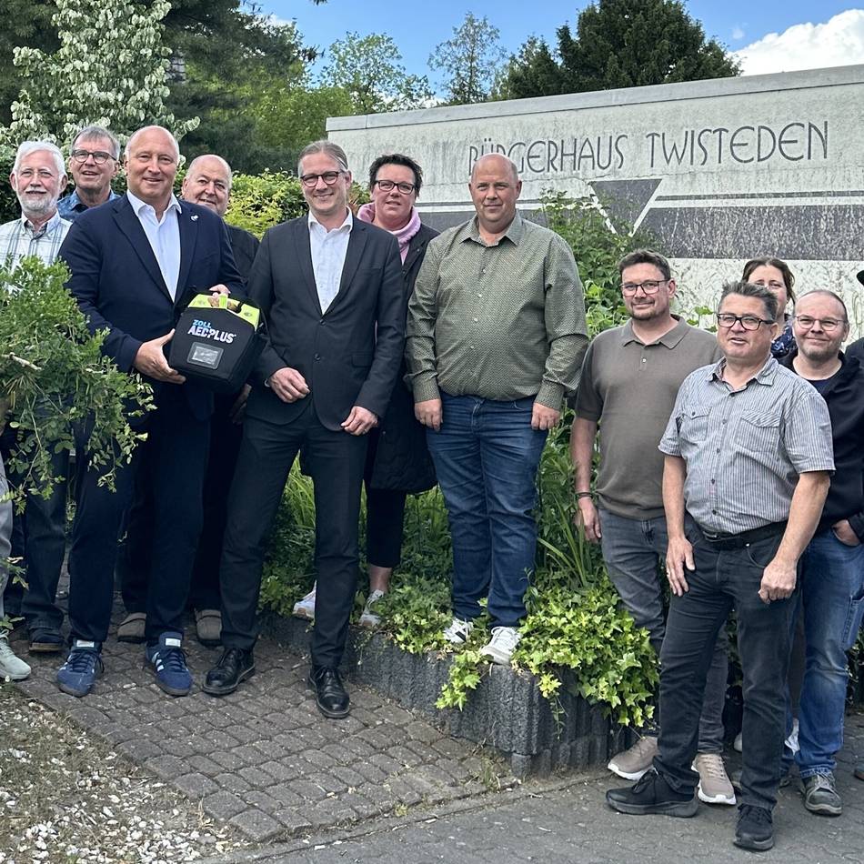 Schnelle Hilfe: Kevelaerer Bürgerhäuser werden mit Defibrillatoren ausgestattet