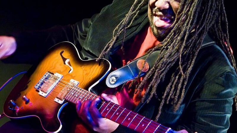 Live-Musik in Rheinberg: Bekannter Blueser mit Band im To Hoop