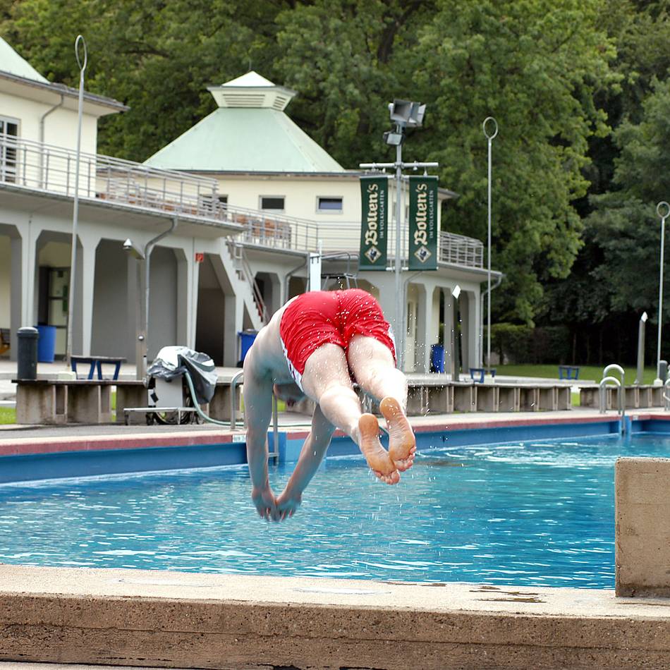 Freibad-Saison in Mönchengladbach: Eröffnung vom Volksbad steht kurz bevor