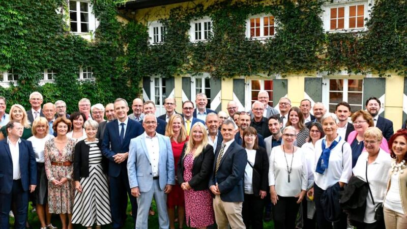 Zehnjähriges Bestehen in Langenfeld: Partnerschaftskomitee verbindet Vereine und Politik