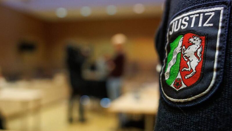 Prozess um Tat in Leverkusen : Fünf Stunden in der Hand eines Gewaltverbrechers