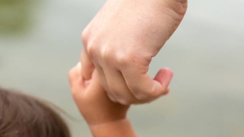 Neue Selbsthilfegruppe in Duisburg: Wenn Mutter-Sein auf einmal kein Glück mehr bedeutet
