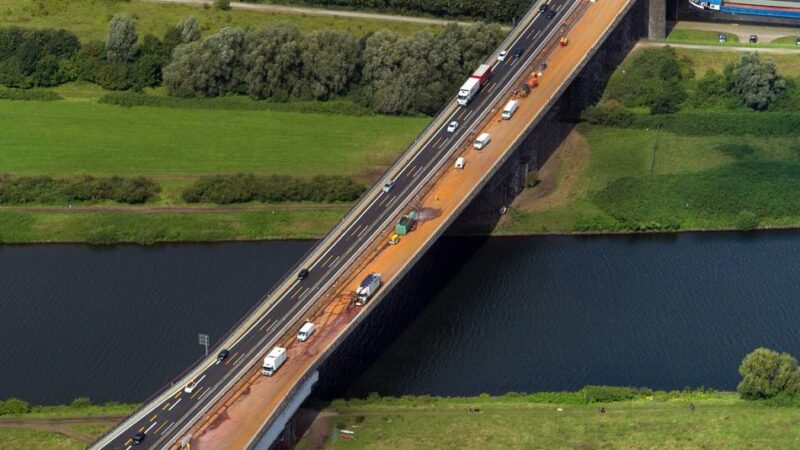 Autobahn 59 bei Duisburg: Schnellerer Ausbau der maroden Berliner Brücke